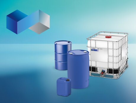 Die weltweit einheitliche Qualität der Verpackungen ist ein
strukturelles Element der Schütz-Philosophie. Mit mehr als 70 Produktionsund Servicestandorten weltweit stellt das Unternehmen sicher, dass jede
Verpackung unabhängig vom Herstellungsort dieselben Leistungs- und
Sicherheitsmerkmale erfüllt.
Foto: Schütz Die weltweit einheitliche Qualität der Verpackungen ist ein strukturelles Element der Schütz-Philosophie. Mit mehr als 70 Produktionsund Servicestandorten weltweit stellt das Unternehmen sicher, dass jede Verpackung unabhängig vom Herstellungsort dieselben Leistungs- und Sicherheitsmerkmale erfüllt. Foto: Schütz