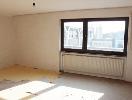 Das ehemalige Schlafzimmer vor der Renovierung.